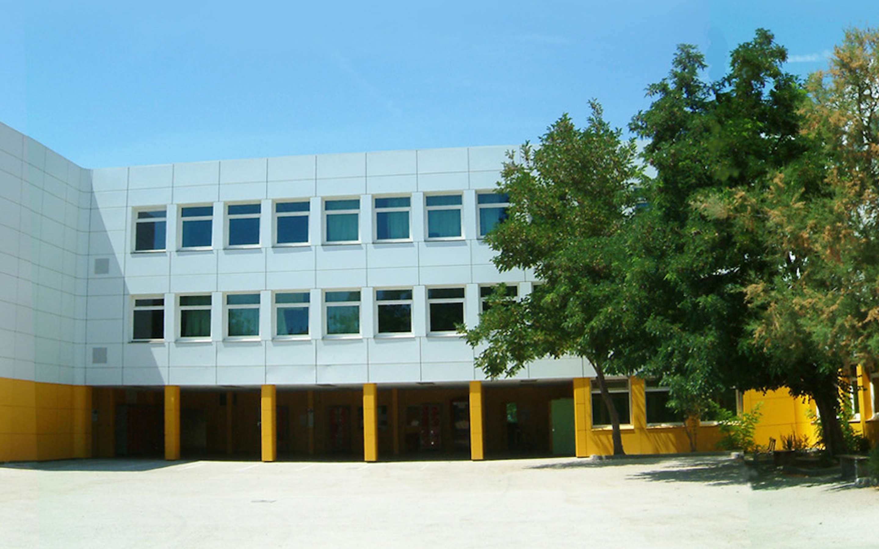 Collèges V.Scotto et R. Rolland